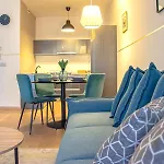 Free Garage Parking!!! Stylish Getaway In Prime Bratislava Location - By The Danube And Old Town