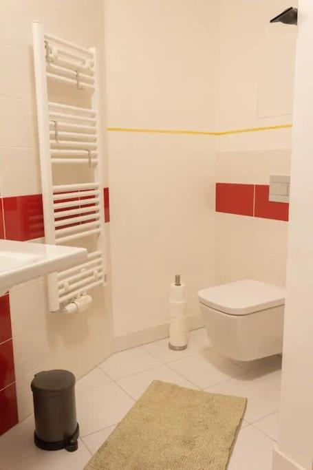 Free Garage Parking!!! Stylish Getaway In Prime Location - By The Danube And Old Town Apartment Pressburg